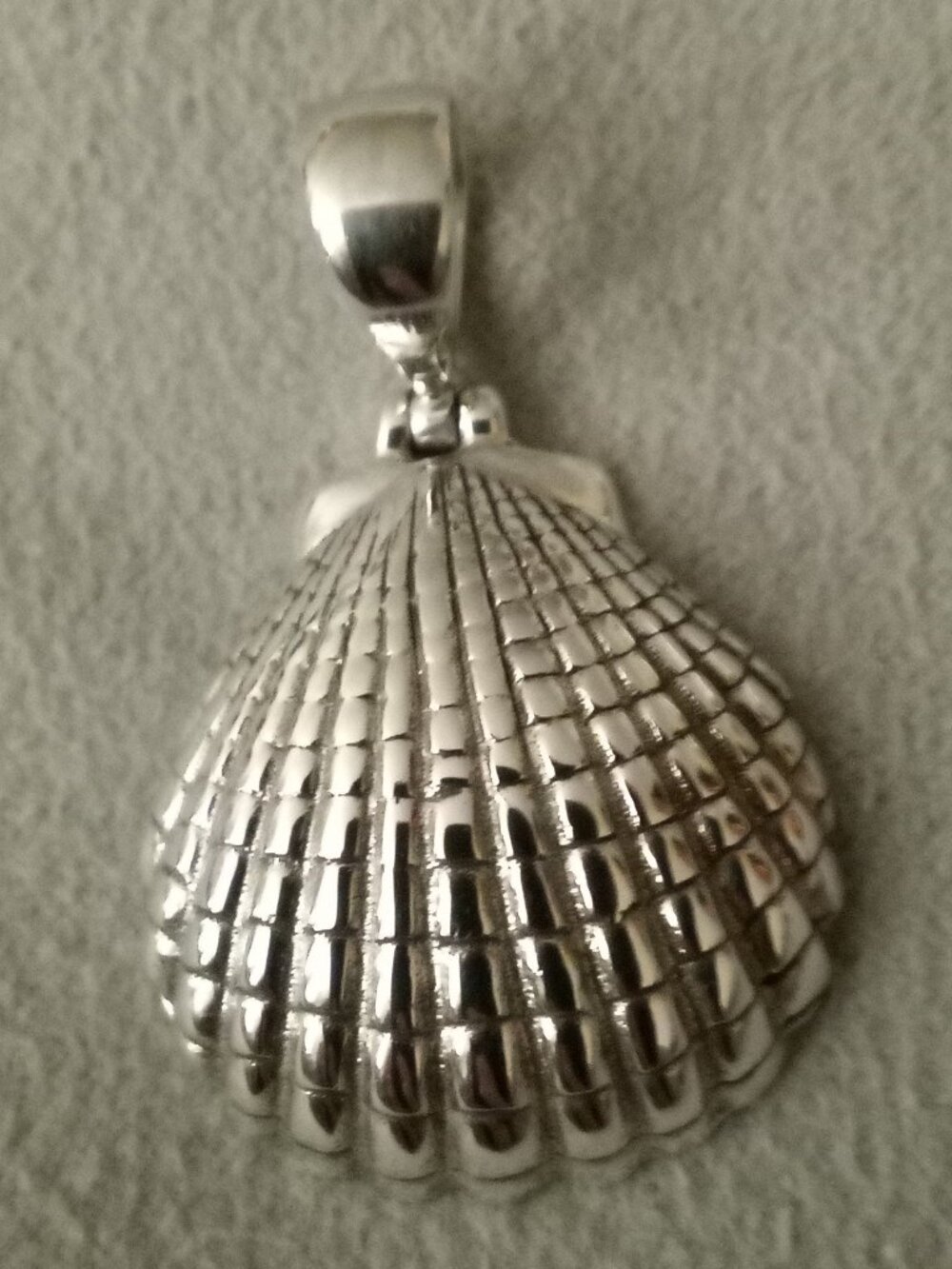 Sterling Silver Shell Pendant/Charm